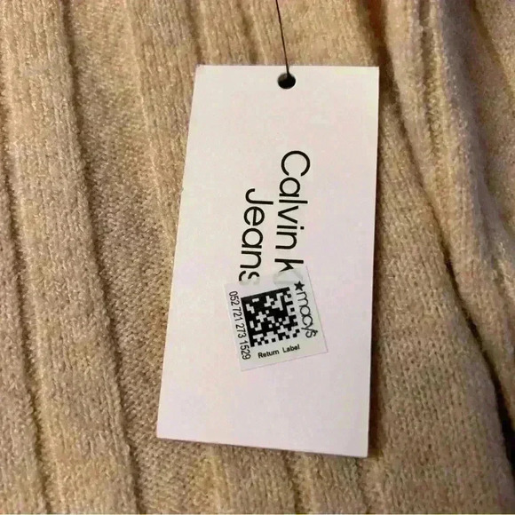 Calvin Klein Jeans Cropped Sweater - Picture 6 of 9